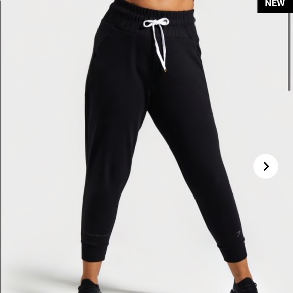 ISO WS items! Gymshark - Picture 2 of 3